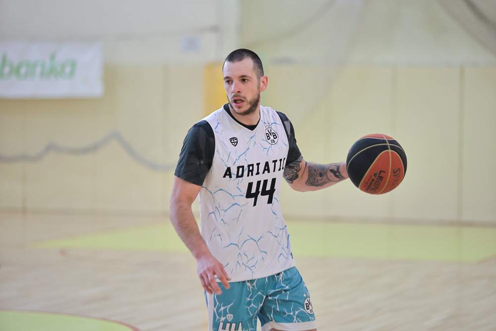 Duje Tomić Ferić